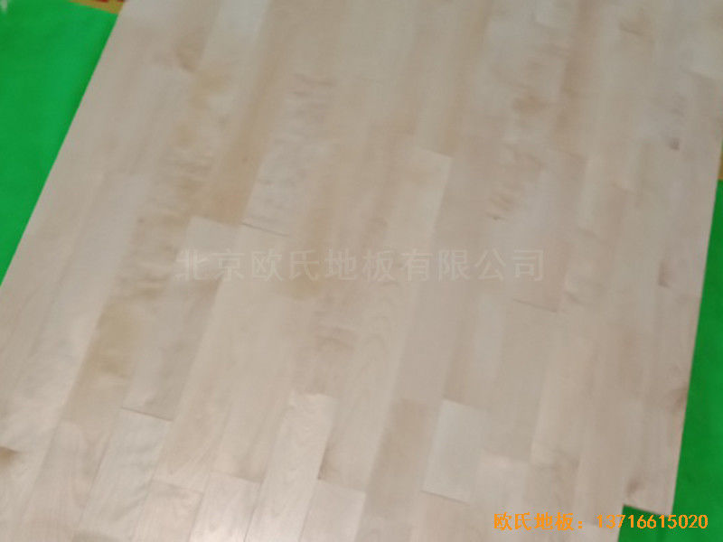 深圳北環中學運動館體育地板施工案例3